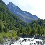 Des Alpes Chalet *