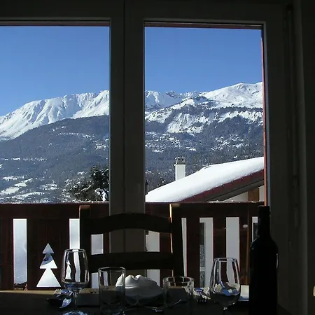 Des Alpes * Κρανς Μοντάνα