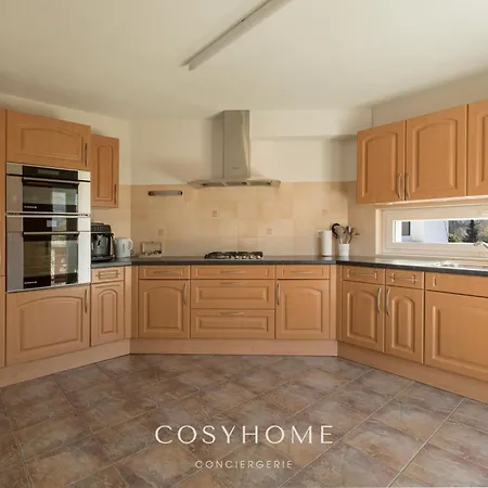 Des Alpes - Family - By Cosyhome Dağ evi Crans-Montana