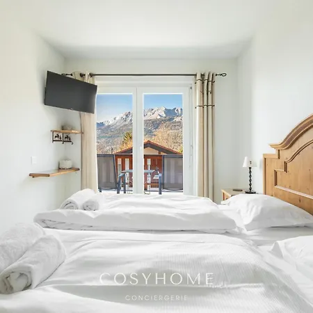 Des Alpes Dağ evi